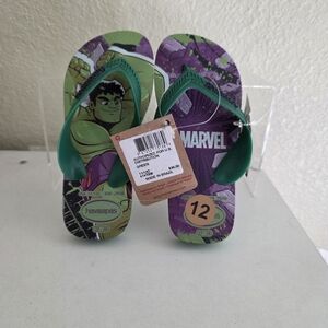 Boys Hulk Havaianas Flip Flops SZ 12